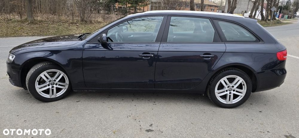 Audi A4 Avant 2.0 TDI Multitronic - 27