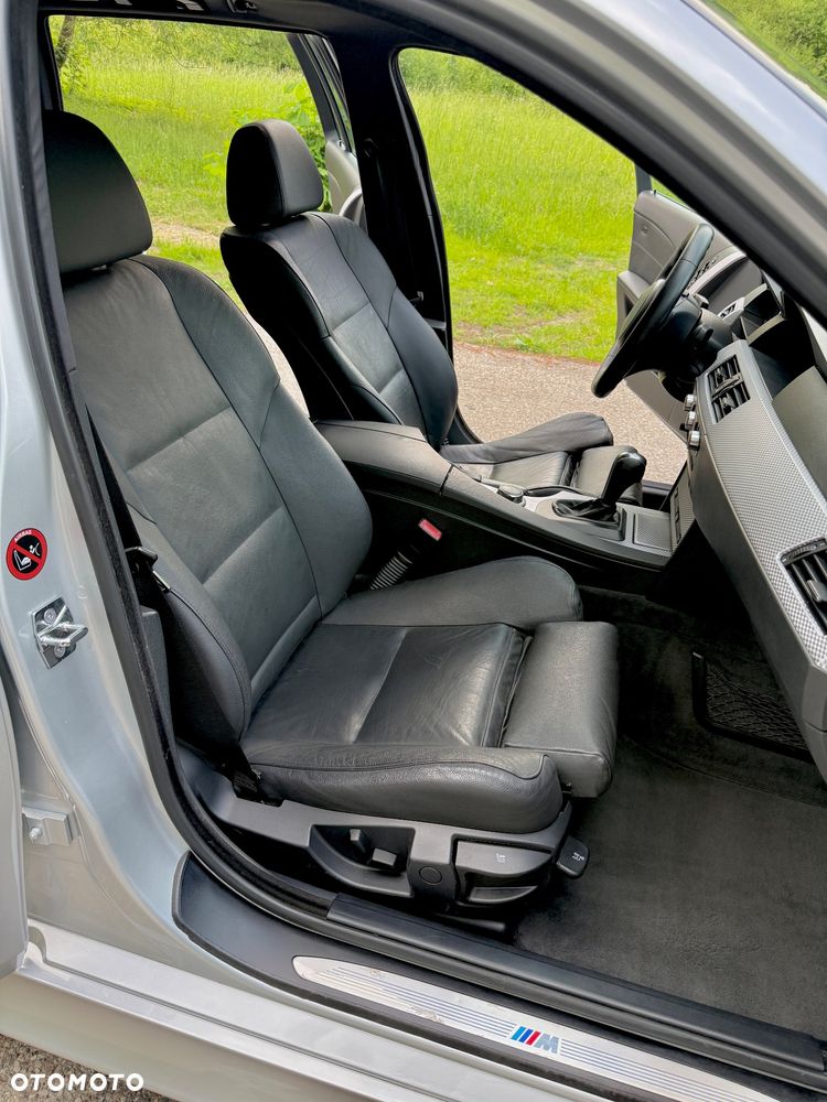 BMW Seria 5 530d - 29
