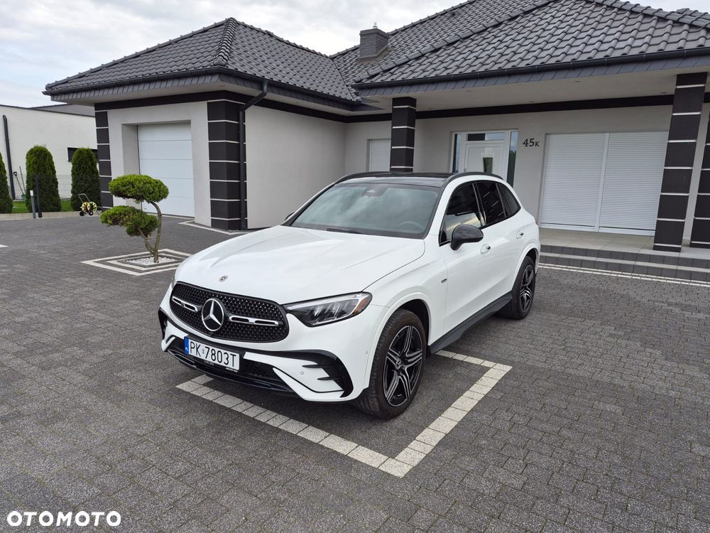 Mercedes-Benz GLC - 1