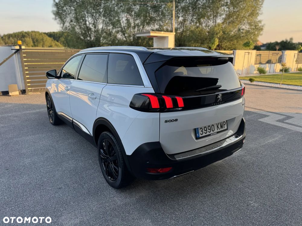Peugeot 5008 - 13