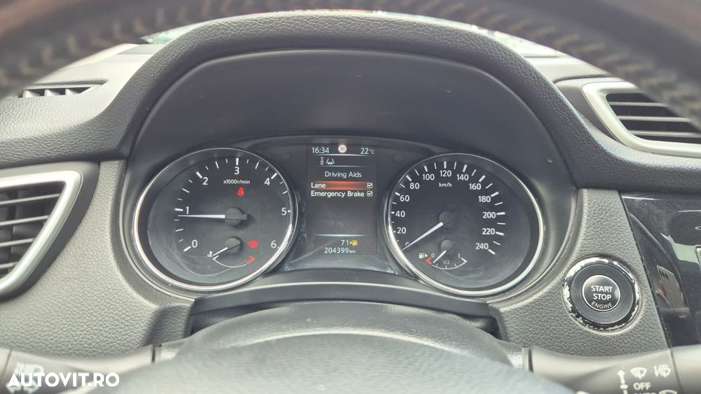 Nissan Qashqai 1.5 DCI Start/Stop N-Connecta - 11