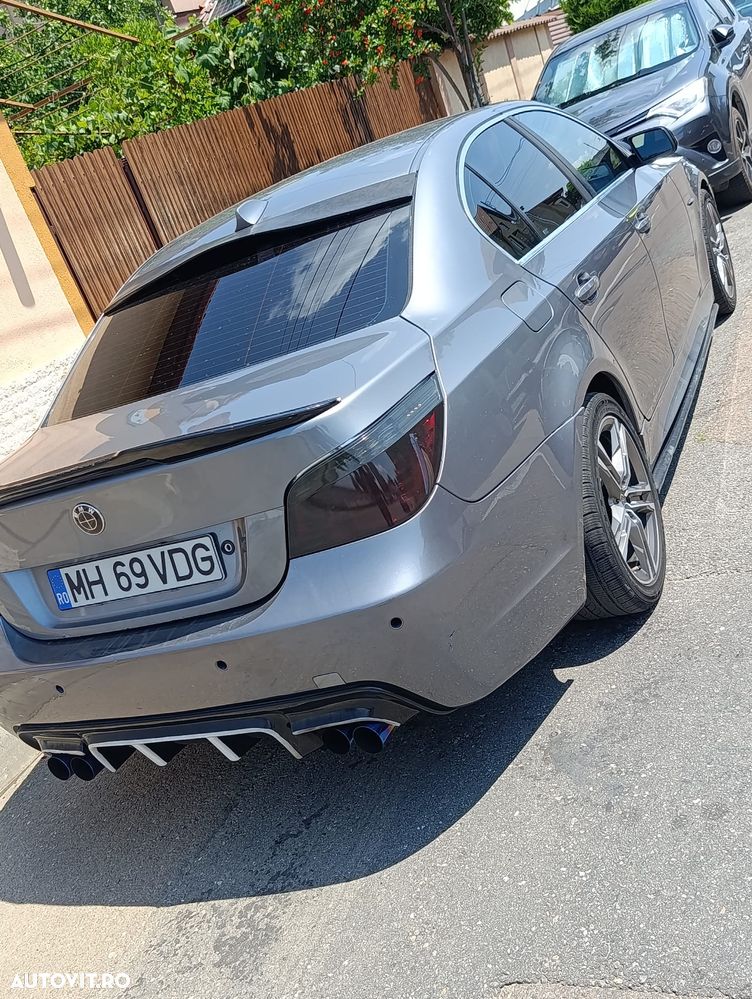 BMW Seria 5 520d - 9