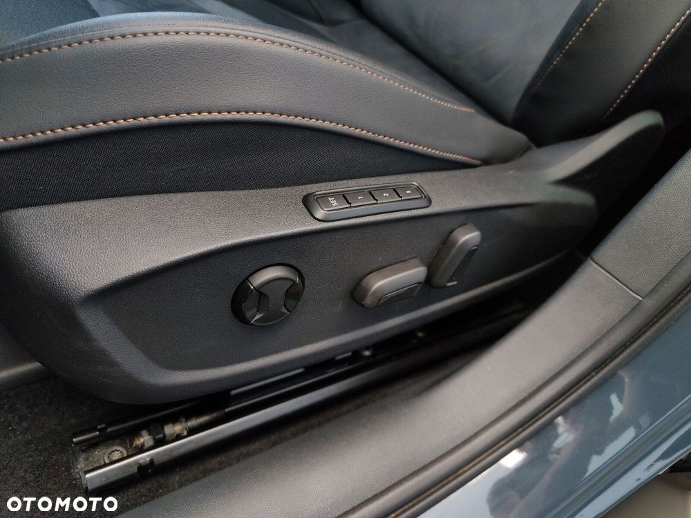Cupra Formentor 1.5 eTSI mHEV DSG - 13