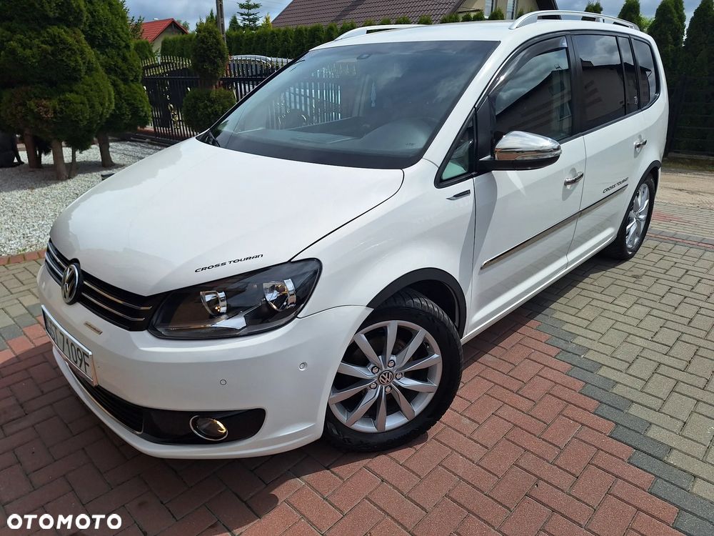 Volkswagen Touran 1.6 TDI DPF Highline - 1