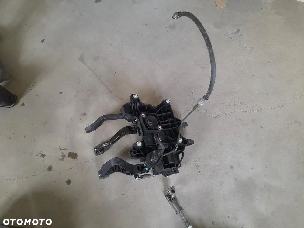 pedał pedały sprzęgła hamulca gazu Opel Mokka 1.6b europa - 5