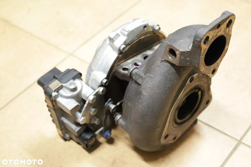 Oryginalna Turbosprężarka Mercedes-Benz 300/350 3.0 CDI 826830-4 - 6