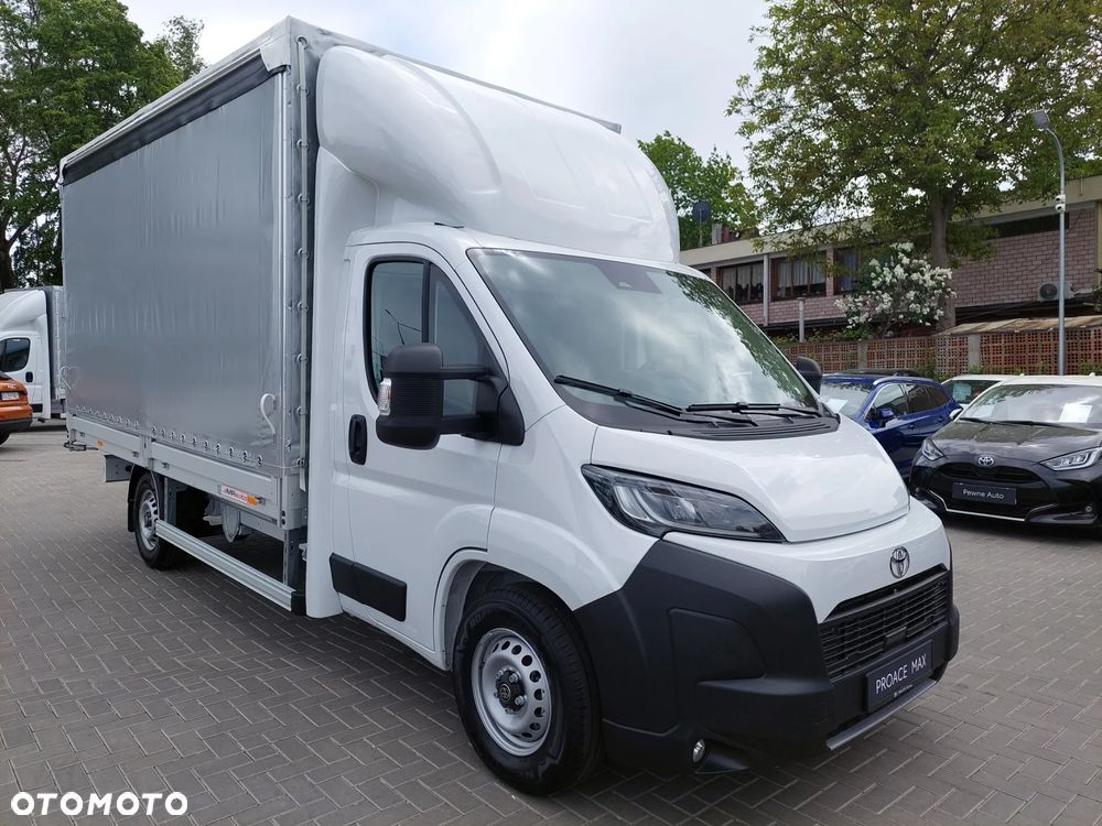 Toyota Proace MAX - 1