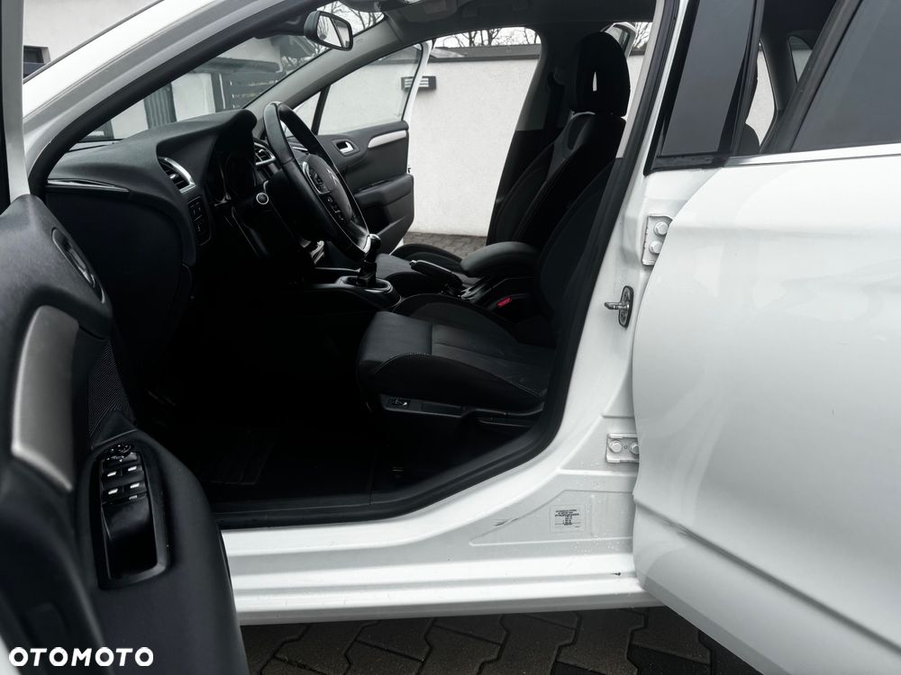 Citroën C4 1.4 VTi Selection - 9