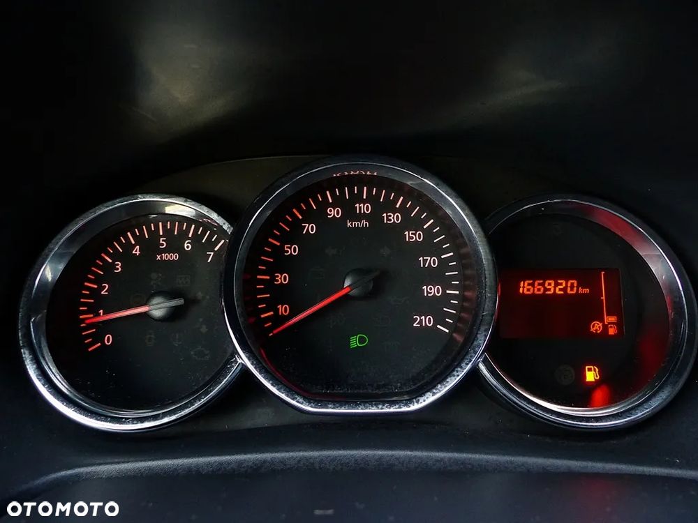 Dacia Sandero TCe 90 Laureate - 29