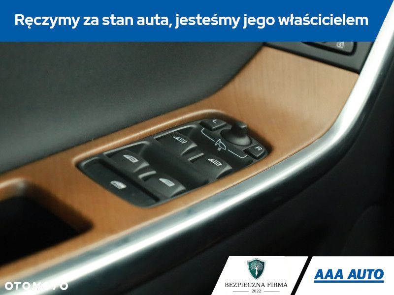 Volvo XC 60 - 16