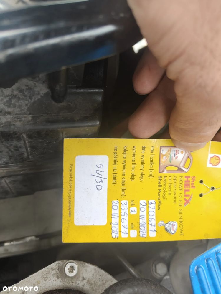 Volkswagen Touran 1.6 TDI DPF BlueMotion Technology Comfortline - 33