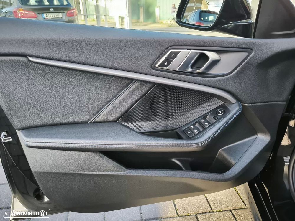 BMW 216 Gran Coupé d Pack Desportivo M - 52