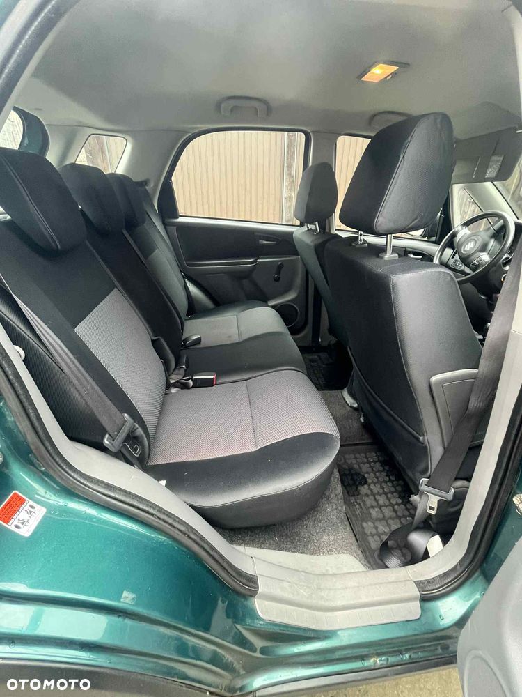 Suzuki SX4 1.9 DDiS 4WD GS / Premium - 10