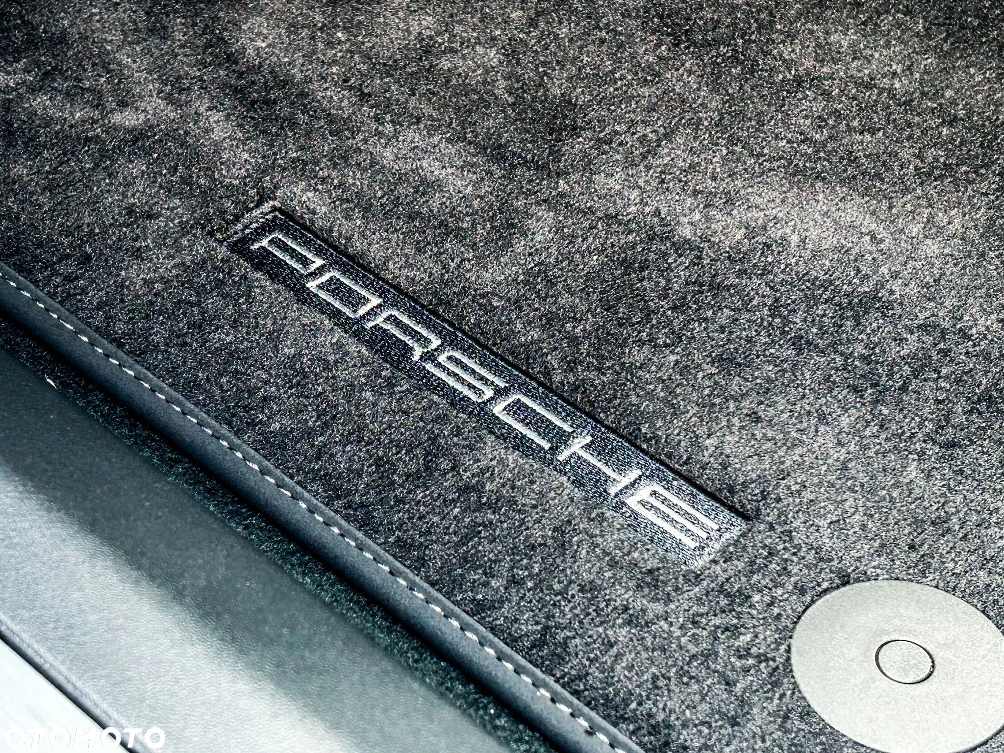 Porsche Taycan 89kWh 4 - 25