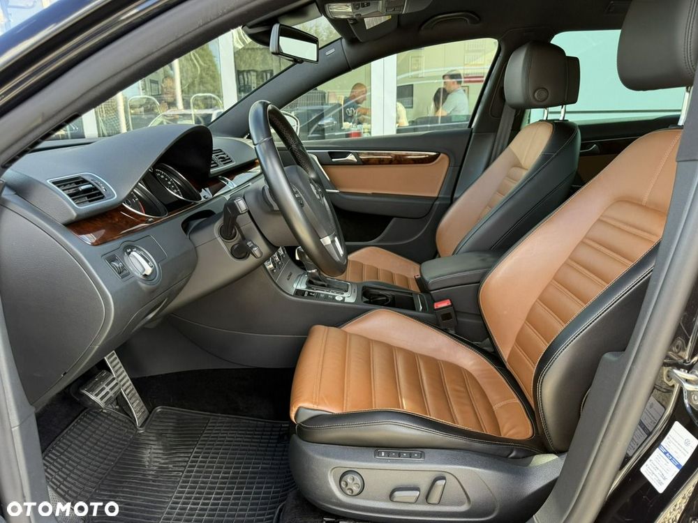 Volkswagen Passat Alltrack 2.0 TDI 4Mot DSG - 11