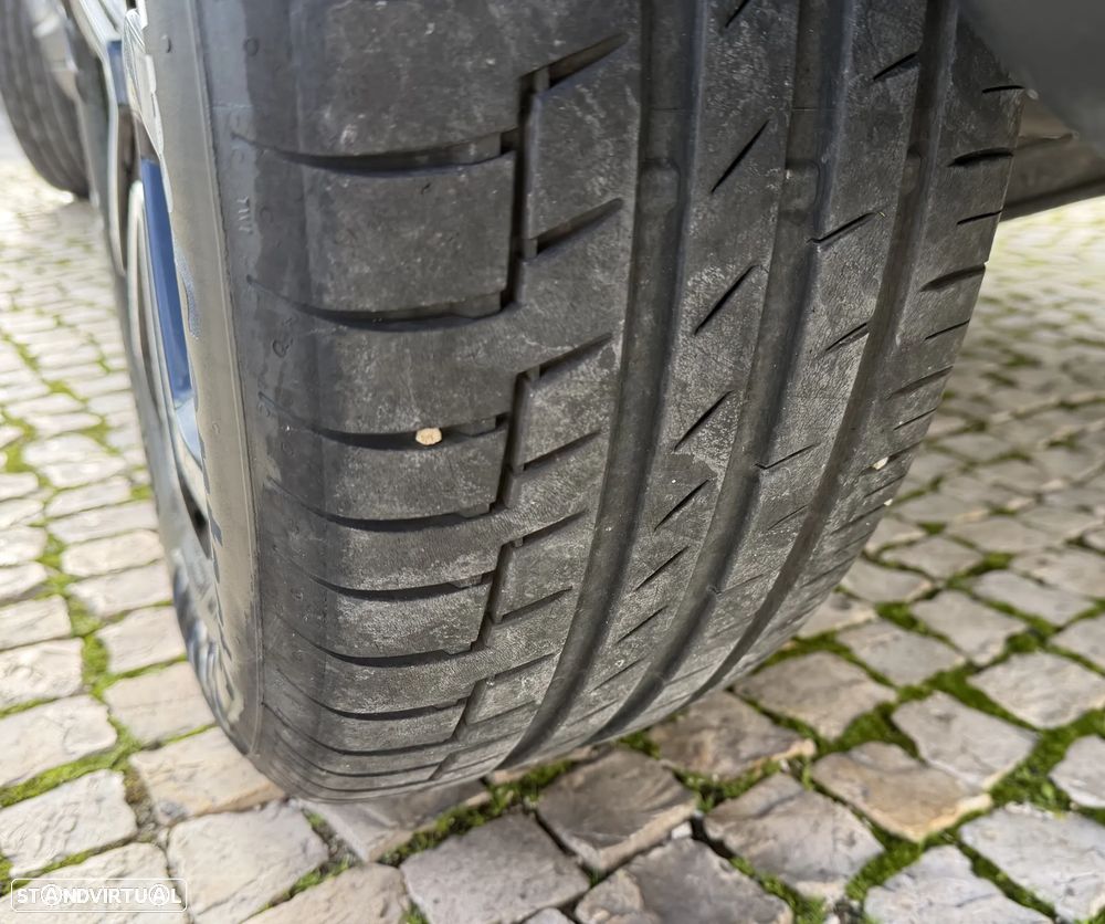 Jeep Compass 1.3 T Limited - 6