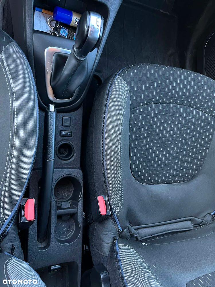 Renault Captur - 12