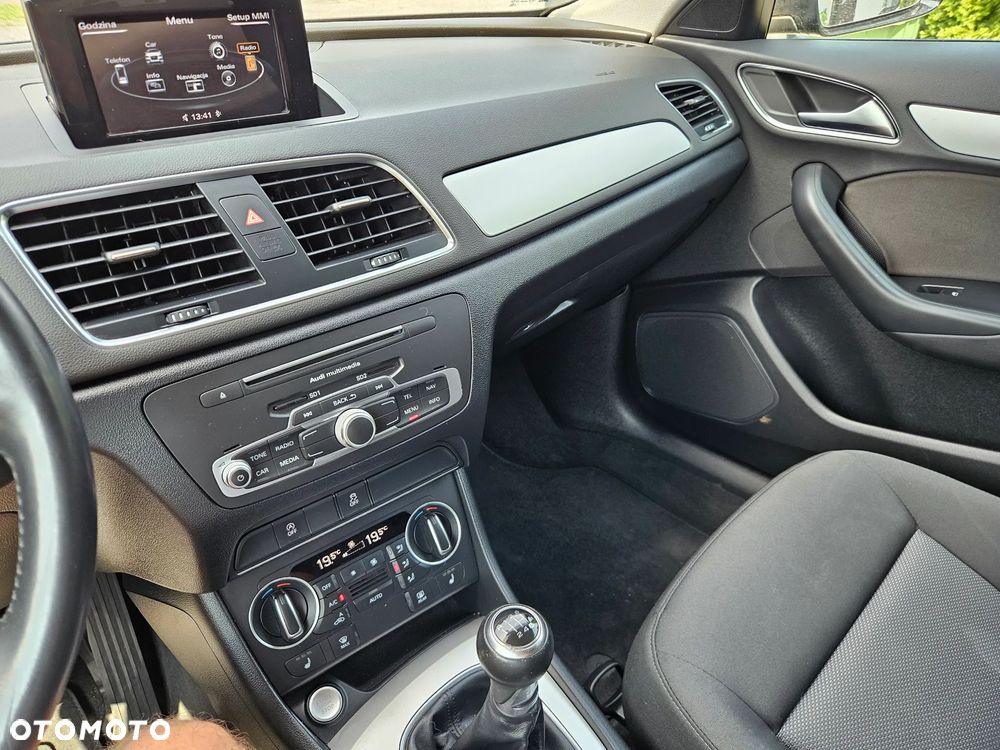 Audi Q3 2.0 TDI Design - 22