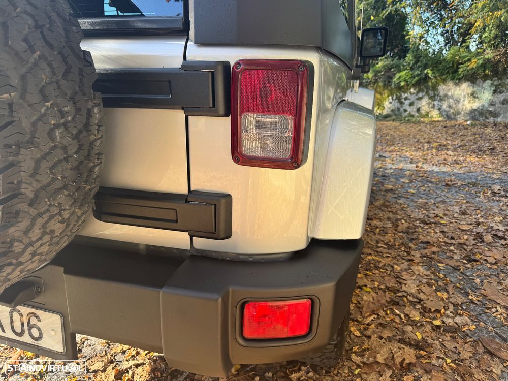 Jeep Wrangler 2.8 CRD ATX Sport - 17