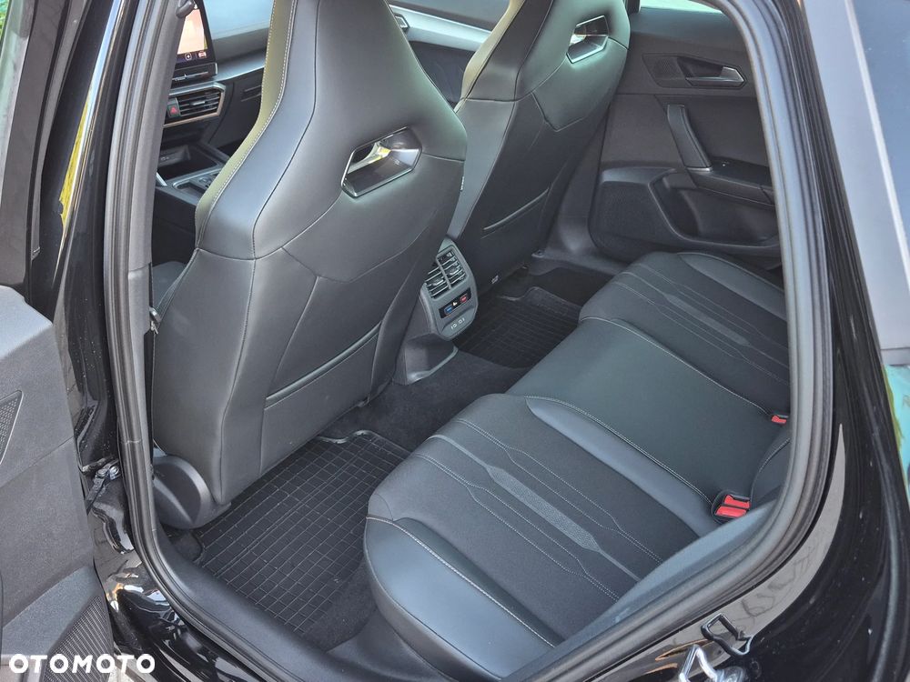 Cupra Formentor VZ 1.4 e-Hybrid DSG - 17