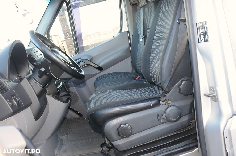 Mercedes-Benz Sprinter - 7