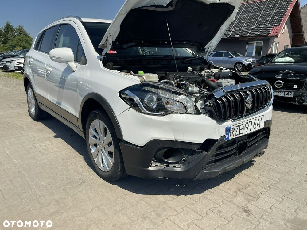 Suzuki SX4 S-Cross 1.4 Boosterjet Hybrid Allgrip Comfort+ - 3