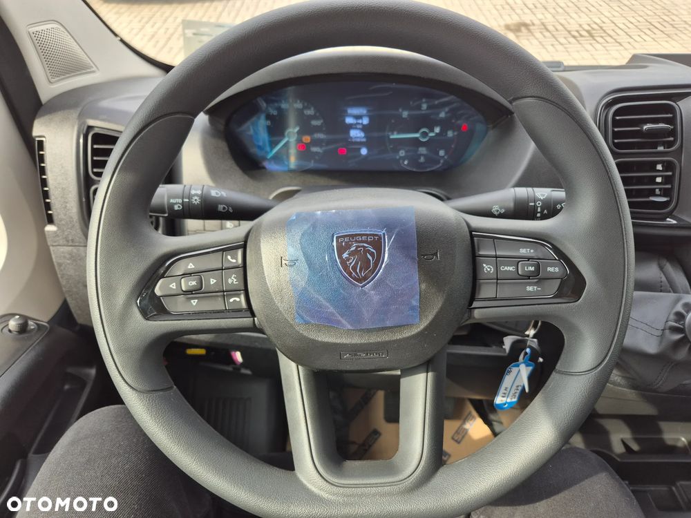 Peugeot Boxer Skrzynia Heavy 2.2 140KM 4,9 x 2,2m LED/KAMERA !! OD RĘKI !! - 18