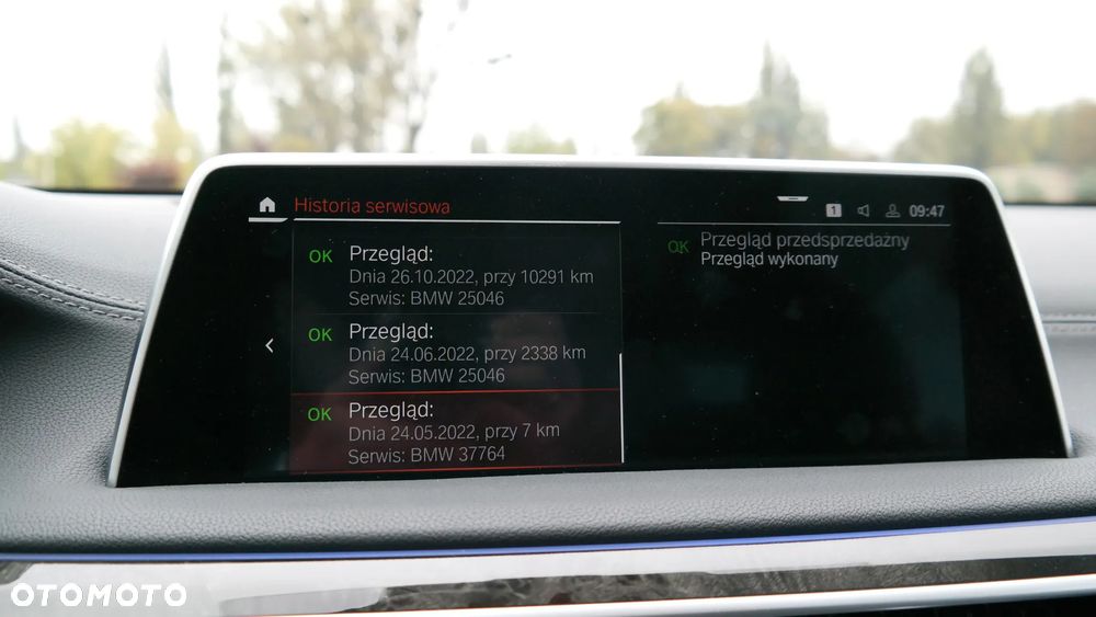 BMW Seria 7 750i xDrive sport - 17