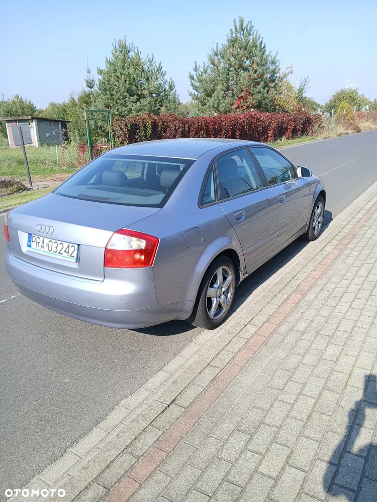 Audi A4 Limousine 1.9 TDI Multitronic - 4
