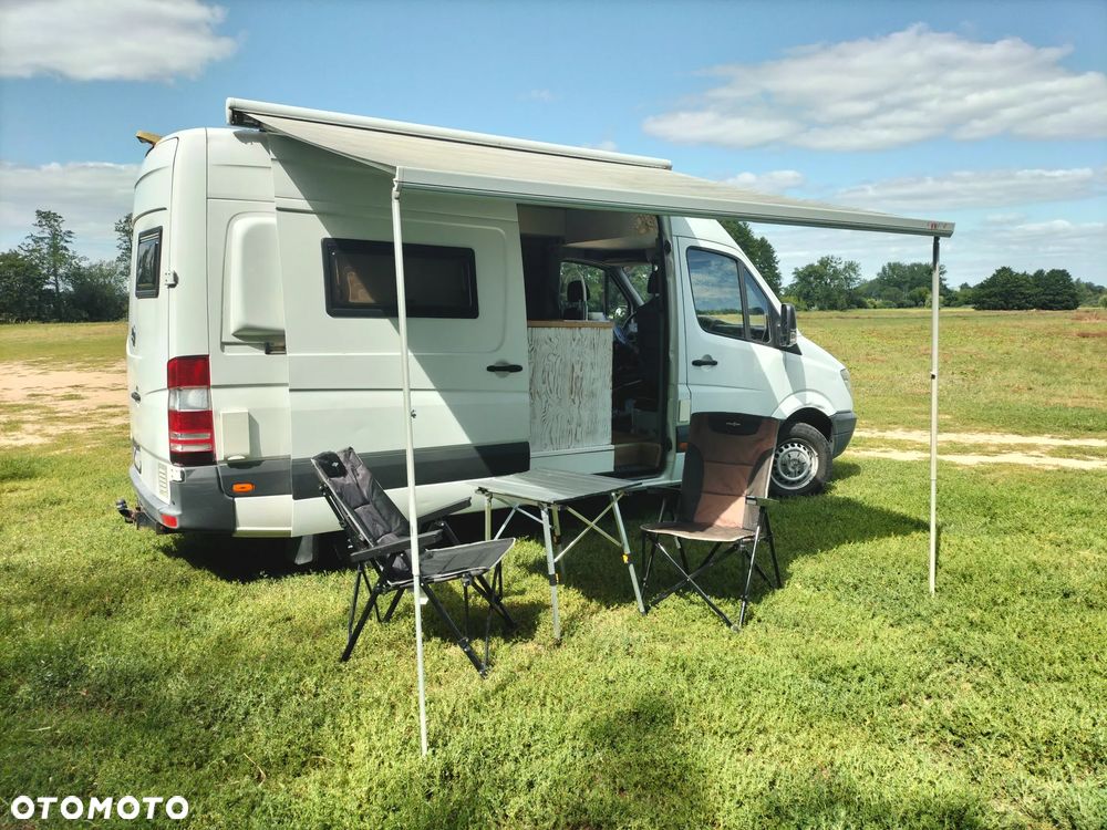 Mercedes-Benz Sprinter - 13