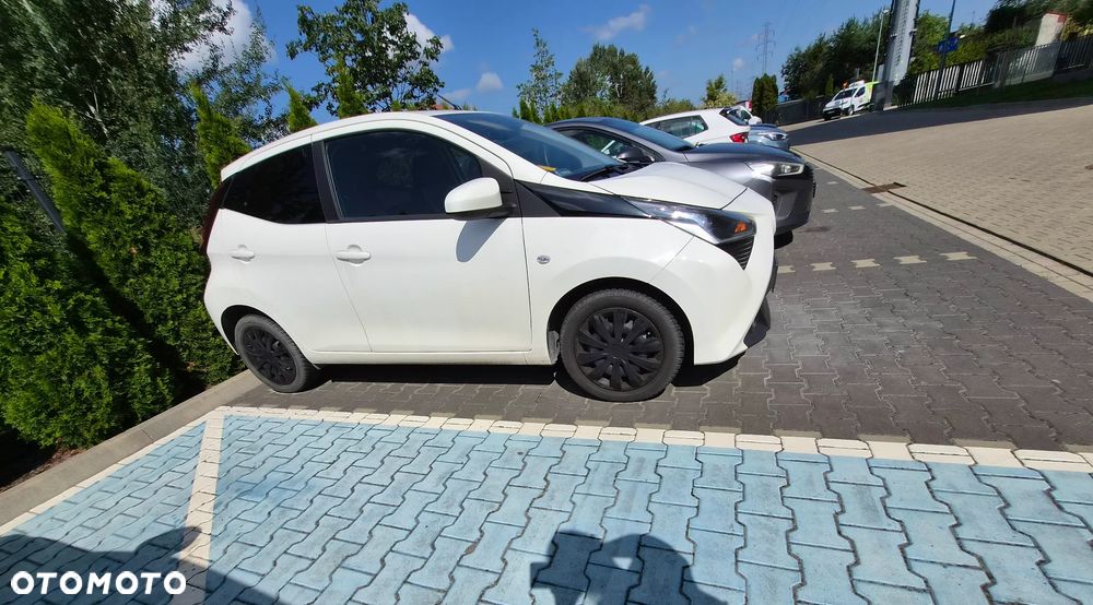 Toyota Aygo - 10