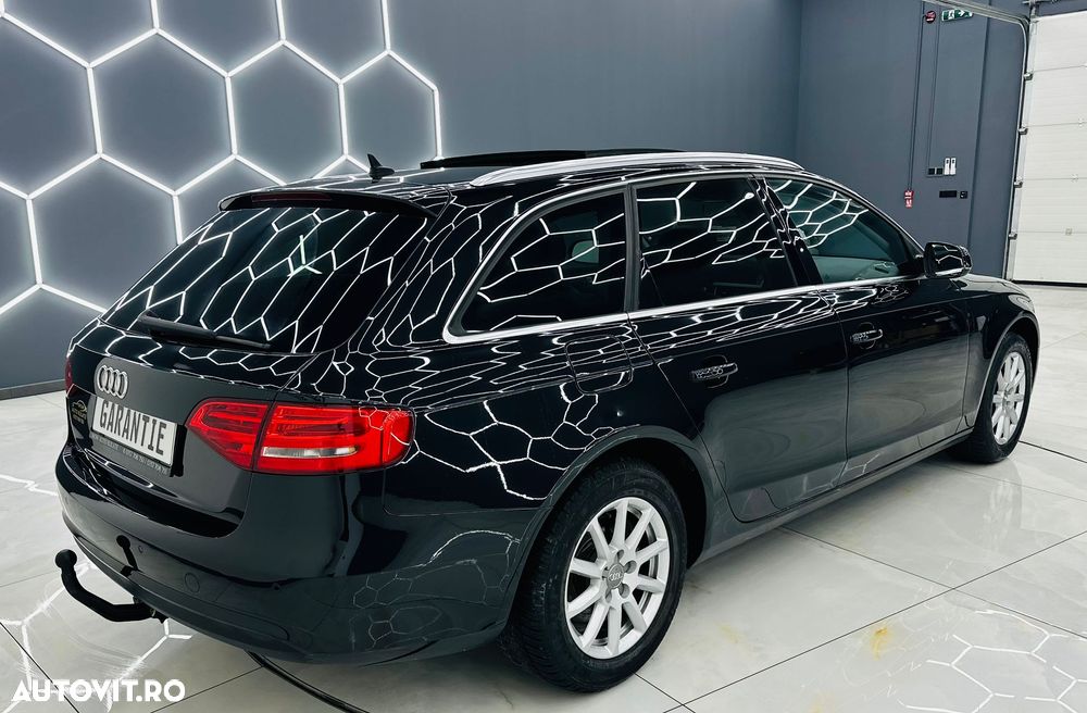 Audi A4 2.0 TDI DPF multitronic Attraction - 4