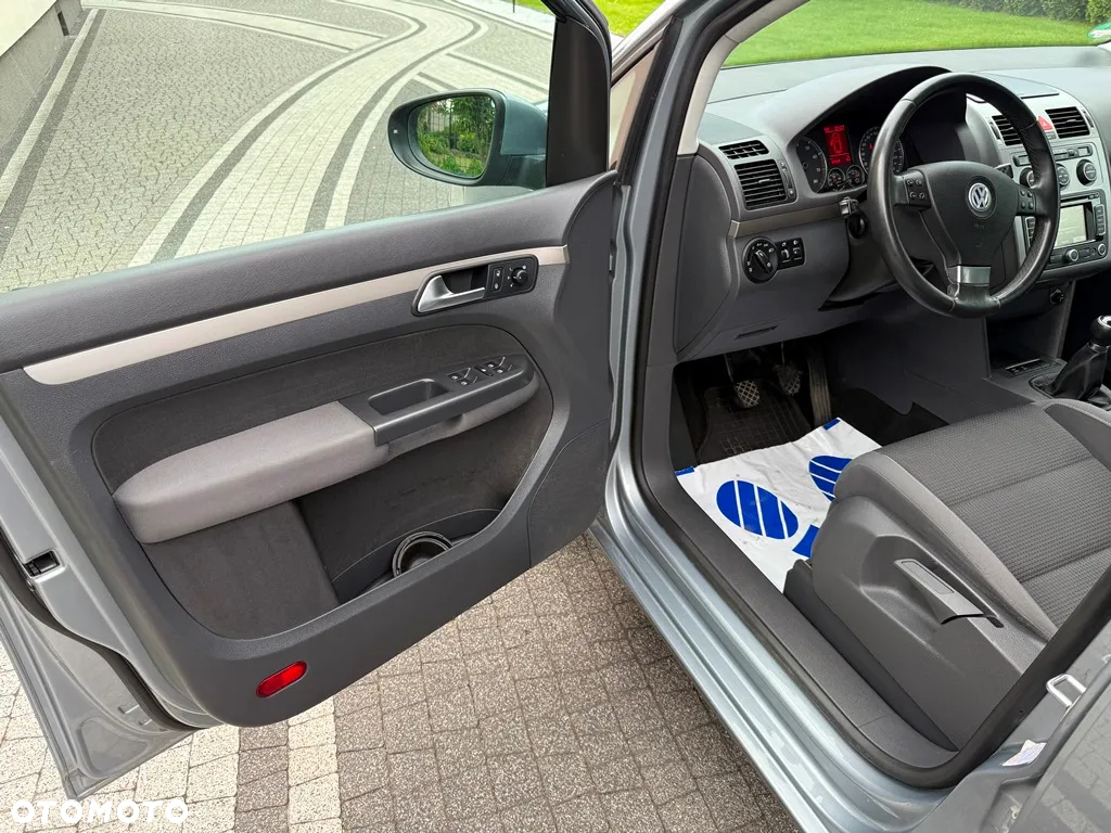 Volkswagen Touran 1.4 TSI Comfortline - 16