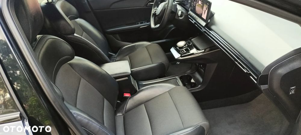 MG 4 Luxury 64 kWh - 8