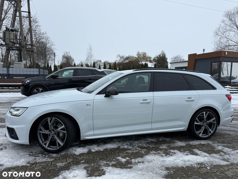 Audi A4 Avant 40 TDI S tronic S line - 2