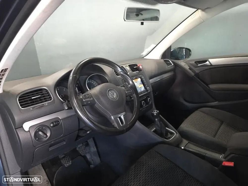 VW Golf - 14