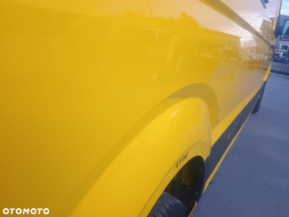 Volkswagen Crafter - 10