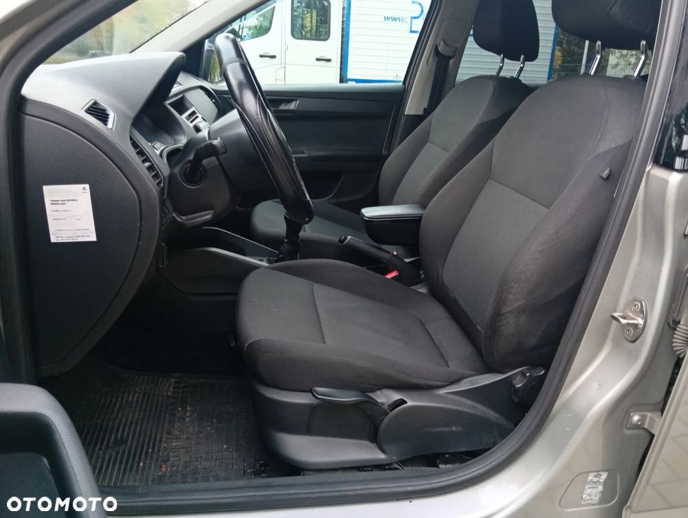 Skoda Fabia - 6