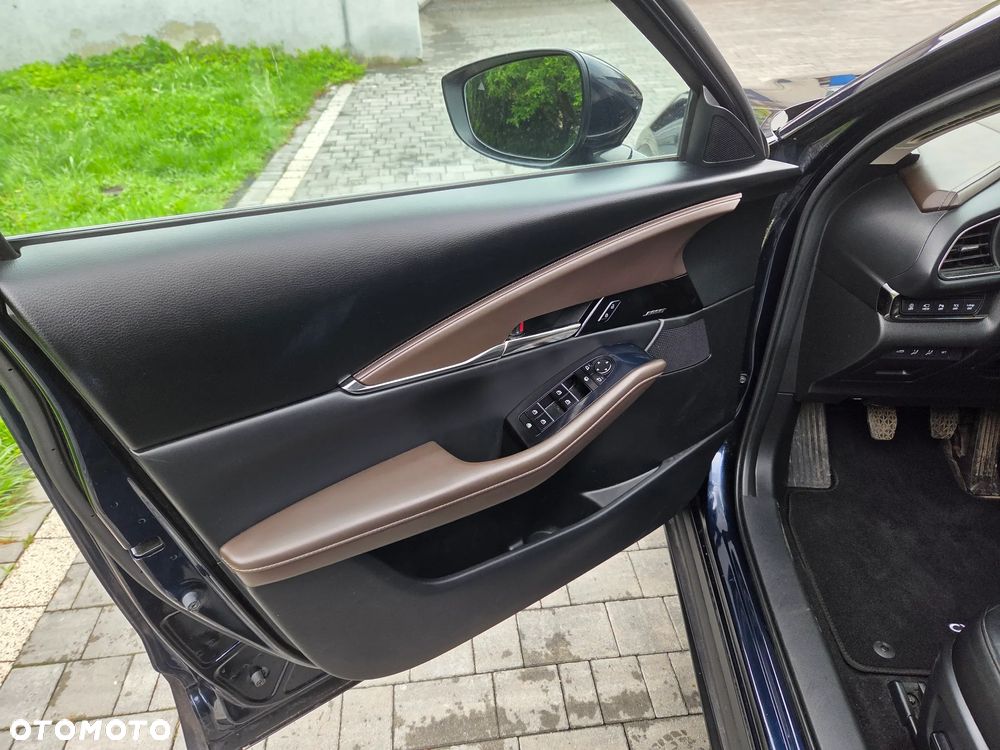 Mazda CX-30 e-SKYACTIV-X 2.0 M HYBRID HOMURA - 18