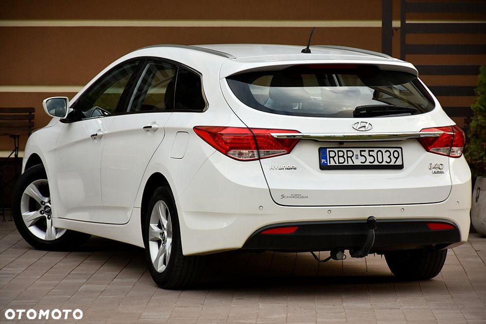Hyundai i40 1.7 CRDi Comfort + - 4