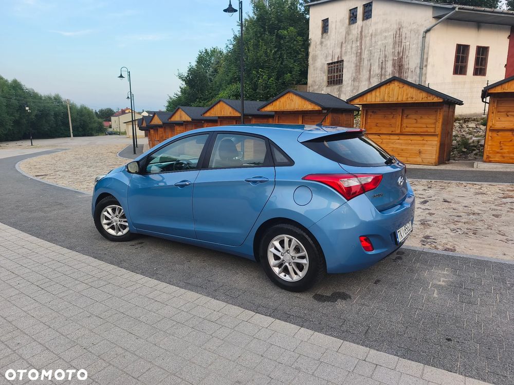 Hyundai i30 - 16