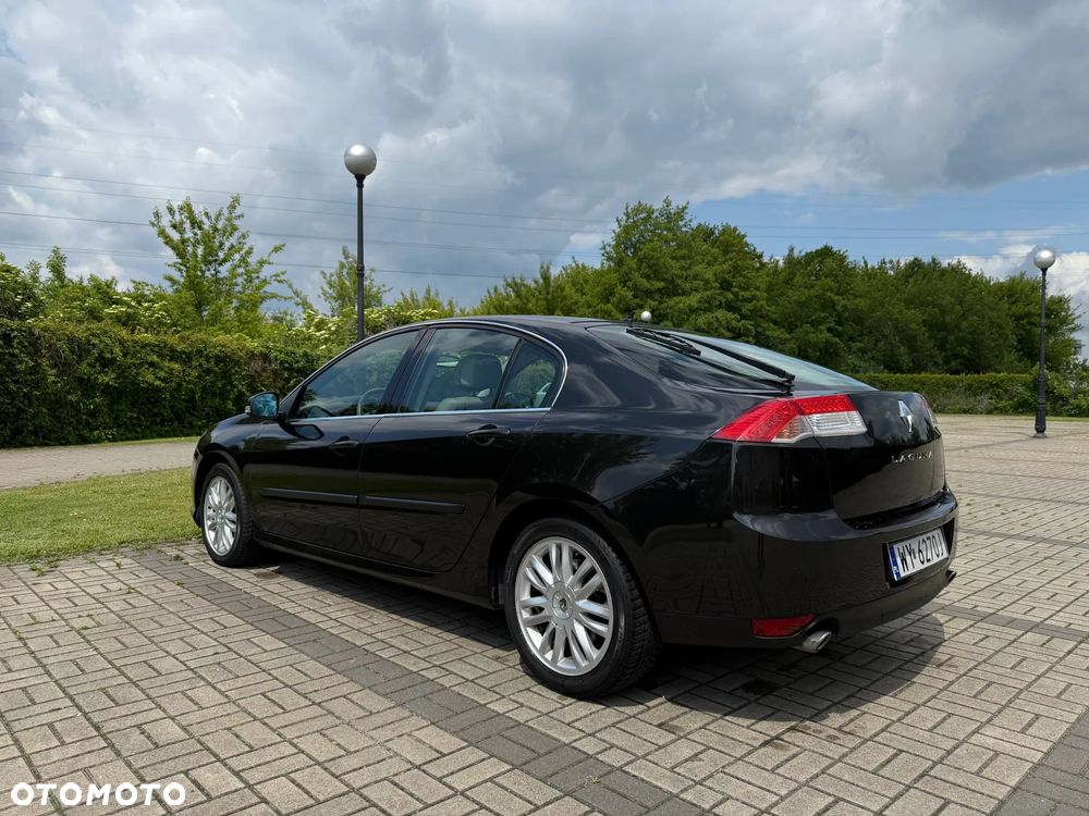 Renault Laguna 2.0 DCi Initiale - 9