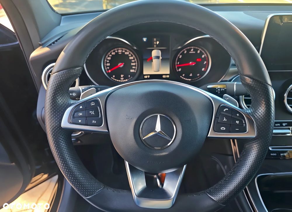 Mercedes-Benz GLC 300 4Matic 9G-TRONIC - 8