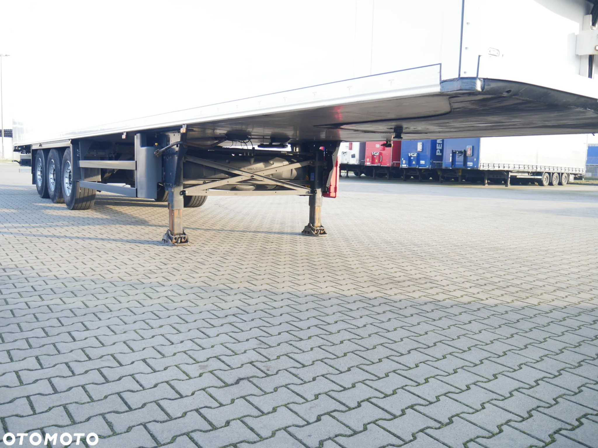 Schmitz Cargobull Chłodnia 60 / Doppelstock / Thermo King 300 / TIP 640640 - 9