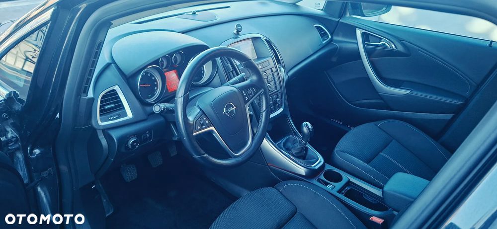 Opel Astra - 28
