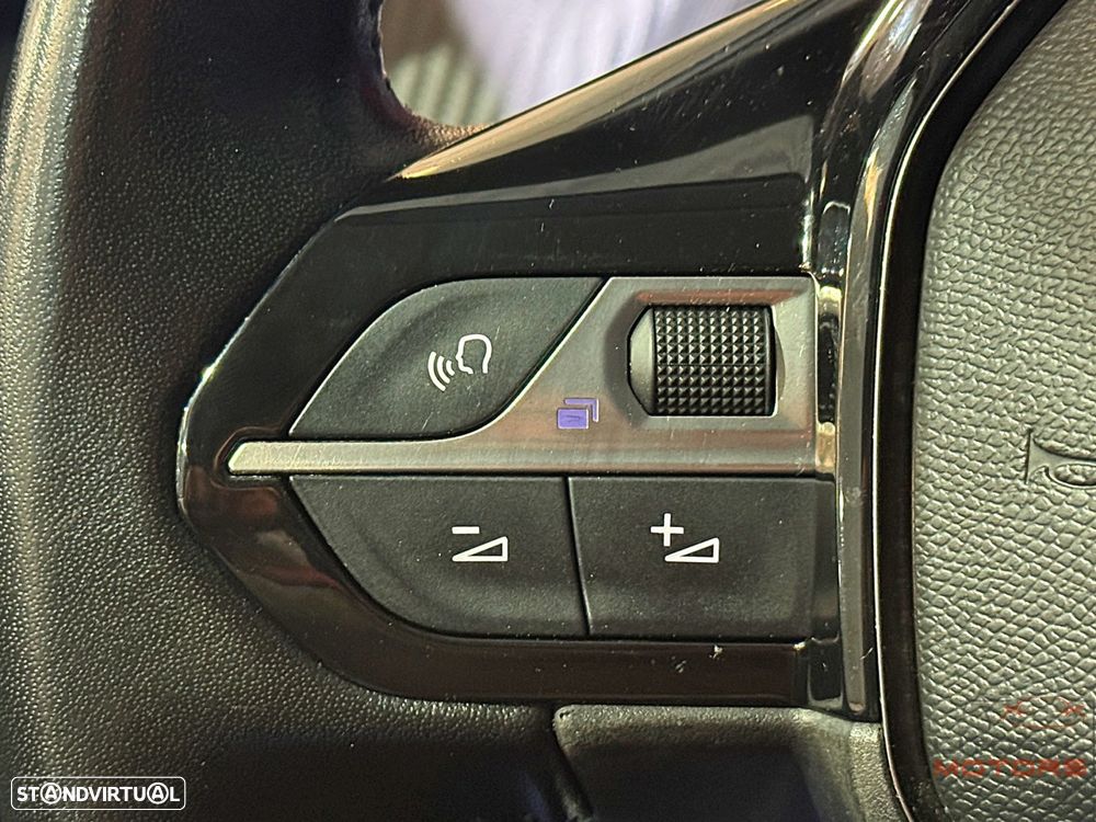 Peugeot 208 1.2 PureTech Active - 22