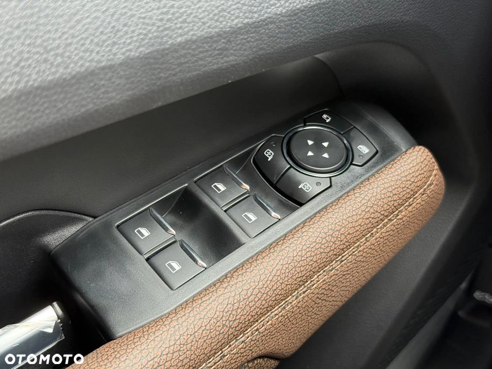 Volkswagen Amarok 3.0 V6 TDI 4Mot PanAmericana - 28