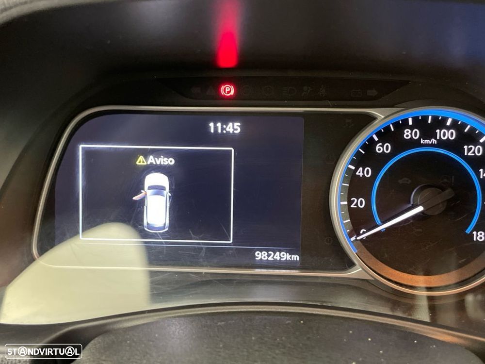 Nissan Leaf N-Connecta - 9