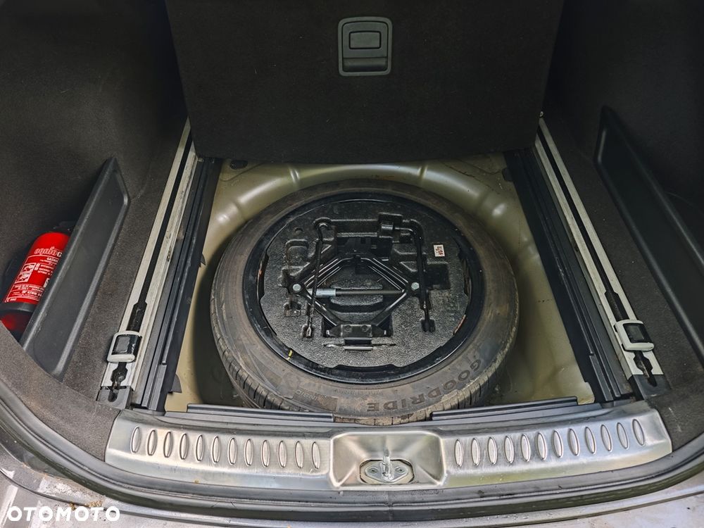 Hyundai i40 1.6 CRDi Premium DCT - 17