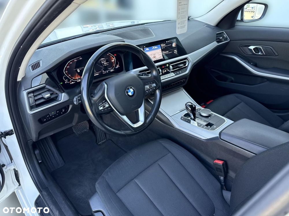 BMW Seria 3 - 10